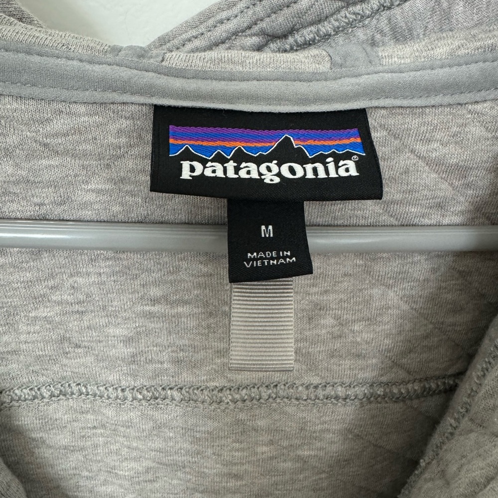 Patagonia Quilted Zip Hoodie in Light Gray - Picture 6 of 12